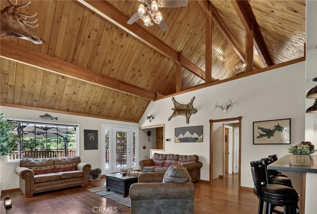 615 Grass Valley Rd, Lake Arrowhead, California 92352 — photo 4
