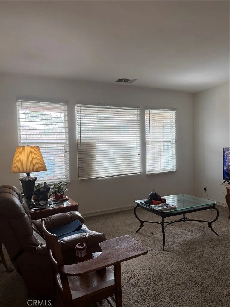 Open Den/Bonus Room Open Den/Bonus Room