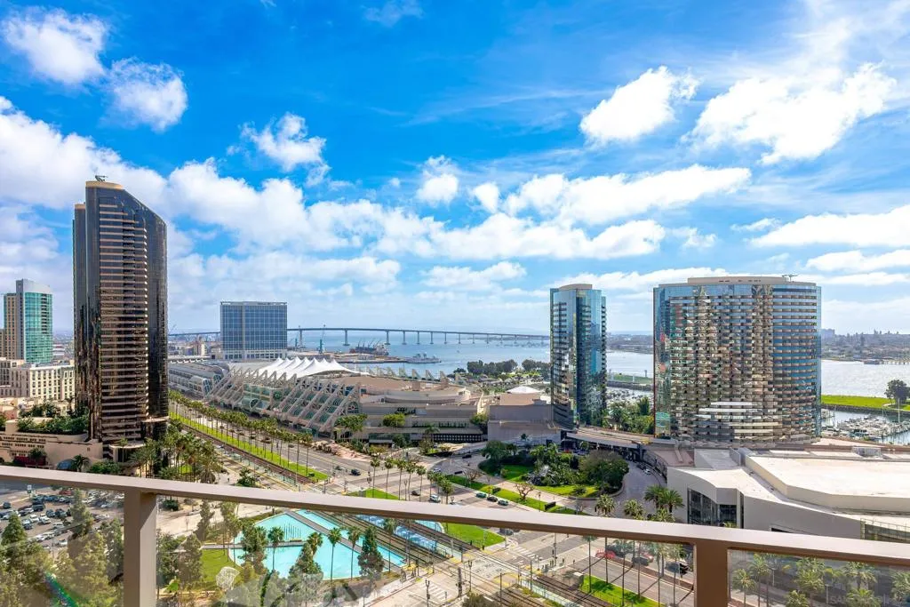 550 Front St. 1808