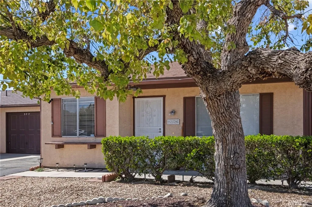 579 Corona, Hemet, California 92545 — photo 4