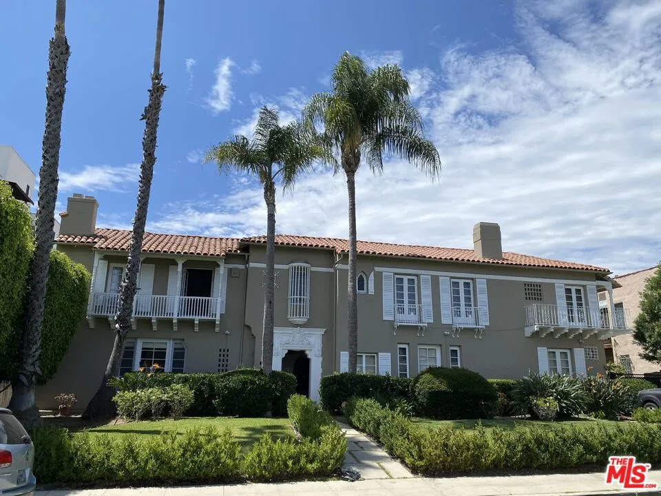 725 S Lorraine Blvd