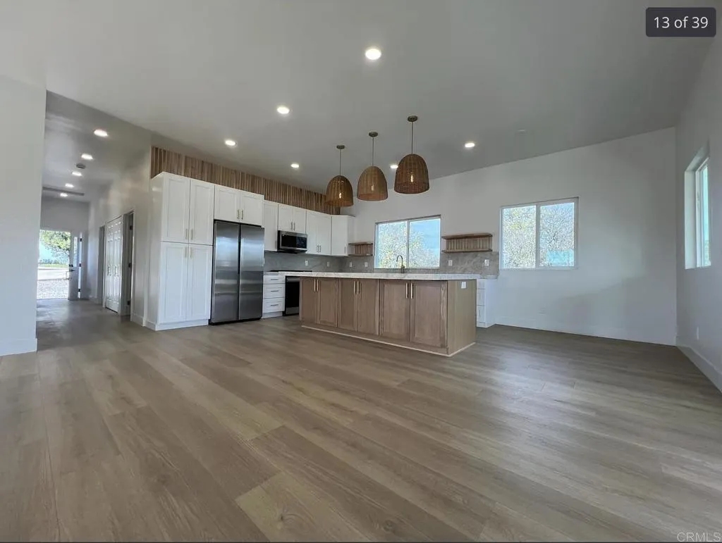 1533 Avohill Drive, Bonsall, California 92003 — photo 5
