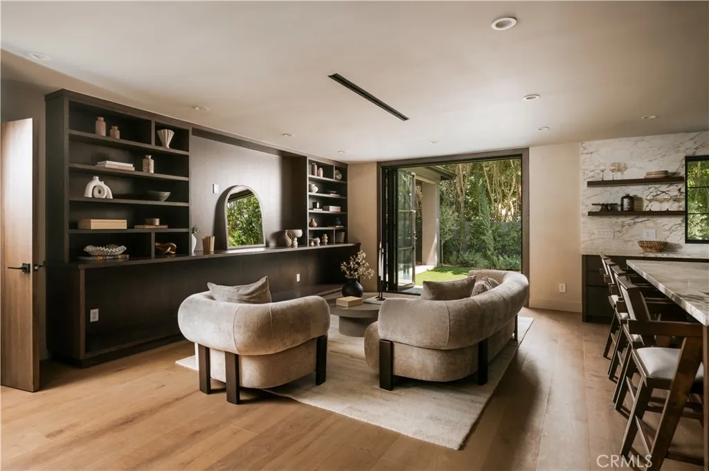 5114 Cedros Avenue, Sherman Oaks, California 91403 — photo 5