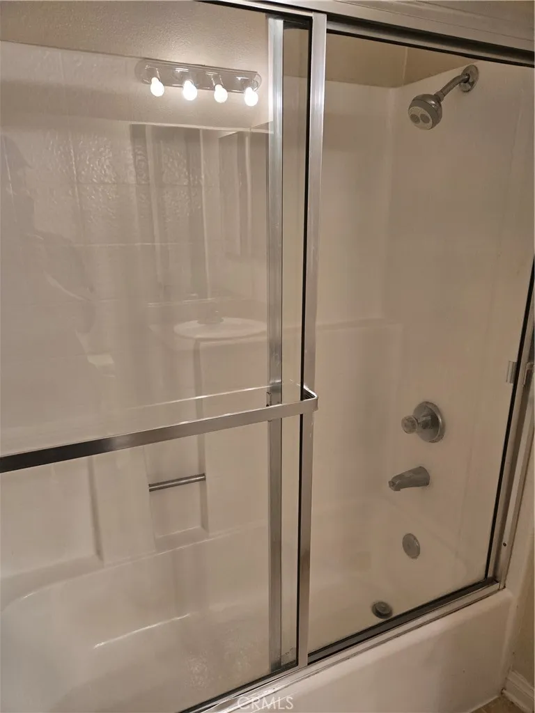 Second bedroom bath
Second bedroom bath