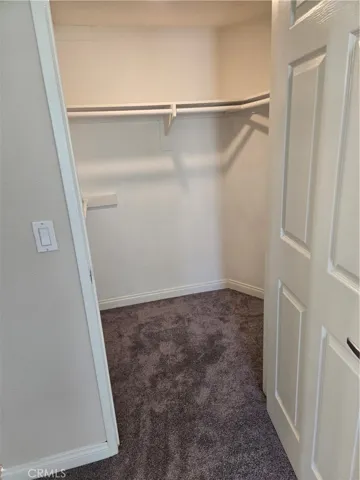Main room walking closet
