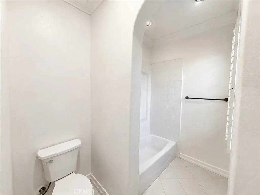 the second guest room's restroom