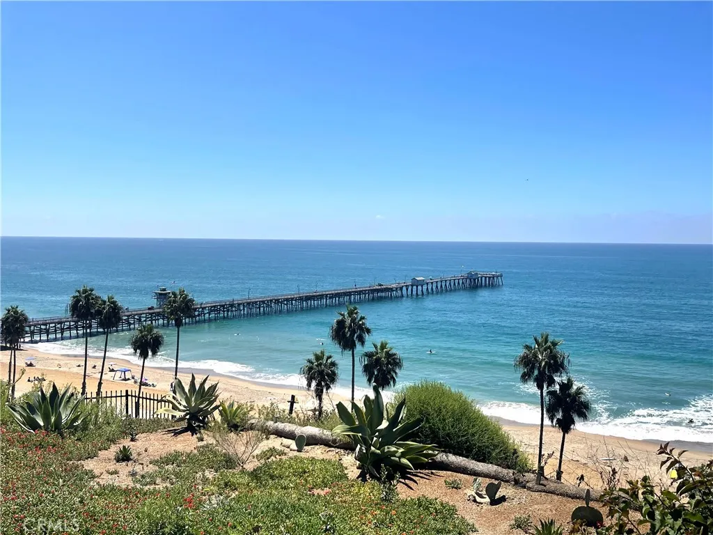 Pier Beach