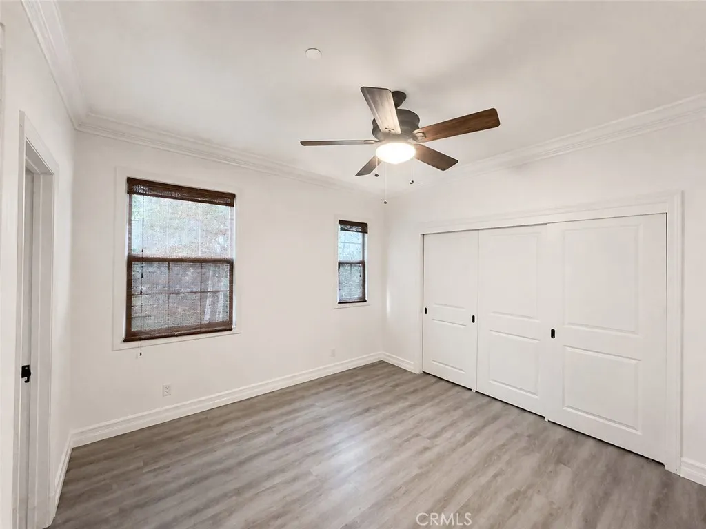 downstair bedroom