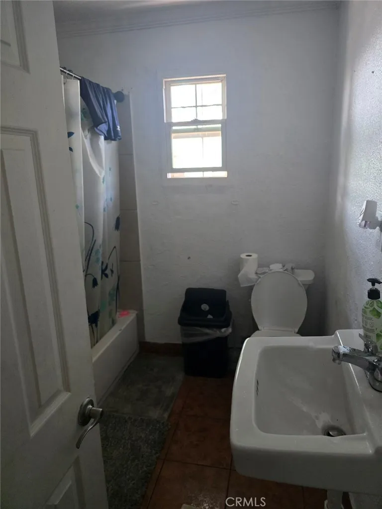 471 San Felipe Road, San Bernardino, California 92408 — photo 5