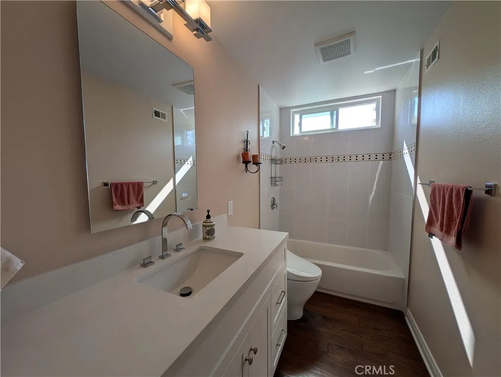 Downstair Bathroom (No 3)