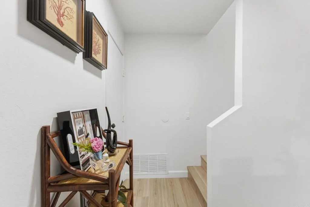 968 Marlin Drive, Vista, California 92084 — photo 4