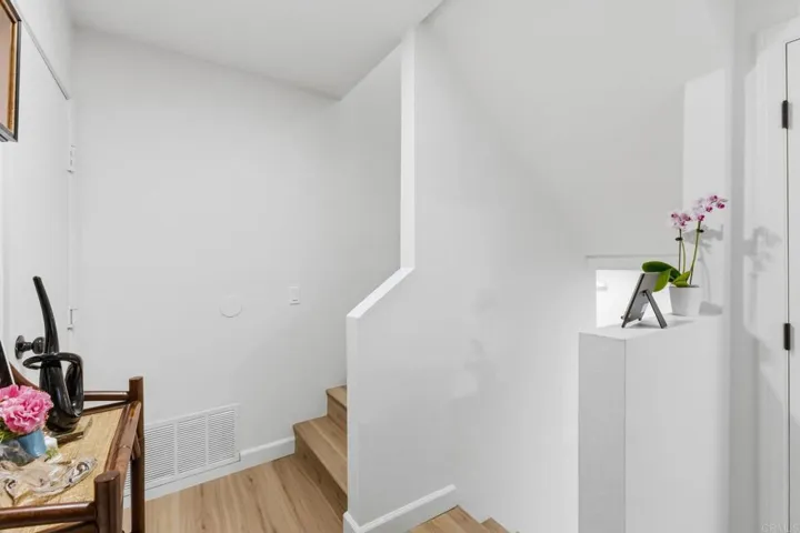 968 Marlin Drive, Vista, California 92084 — photo 5