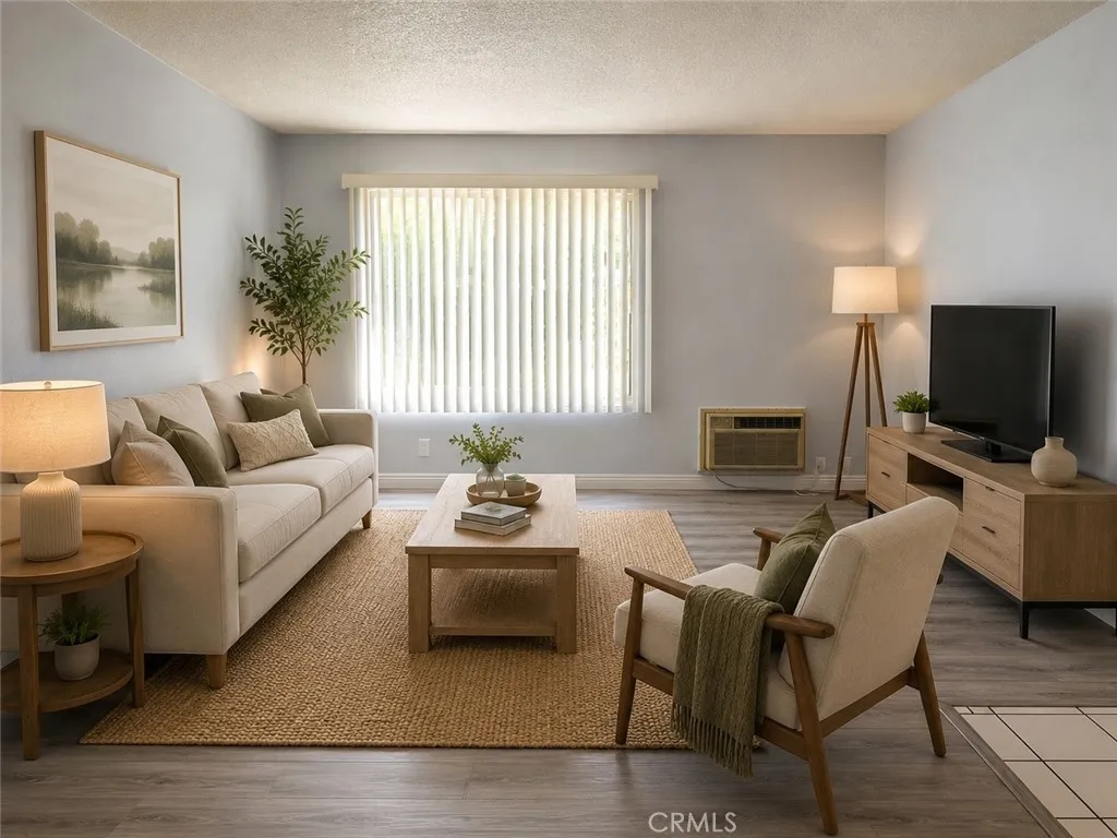 Living area (Virtually staged)