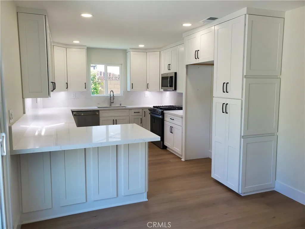 553 E Bellgrove Street, San Dimas, California 91773 — photo 4