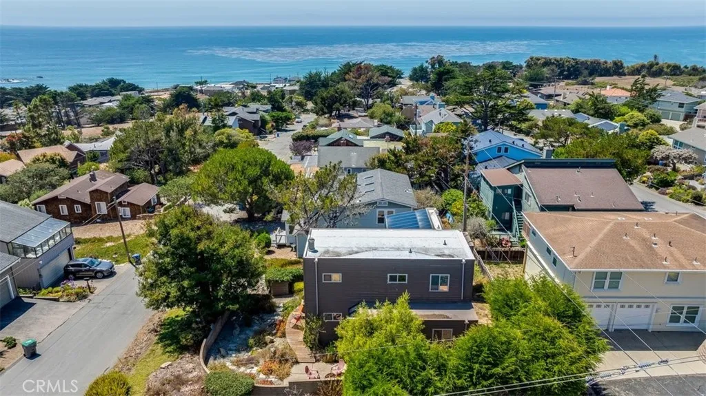 399 Warwick, Cambria, California 93428 — photo 5