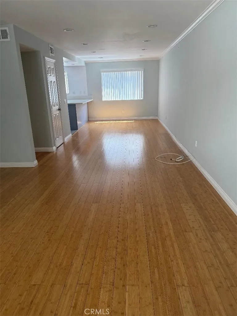 gallery-image 4
