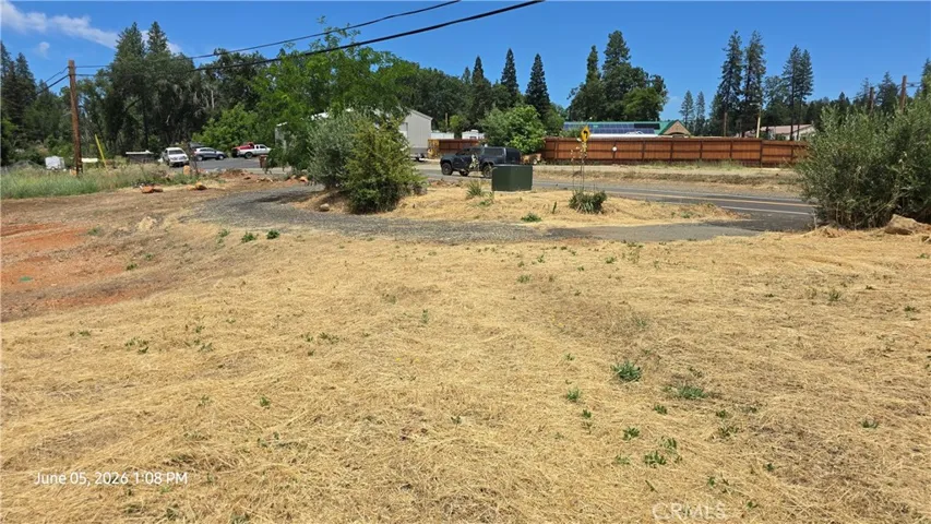 1042 Central Park, Paradise, California 95969 — photo 4