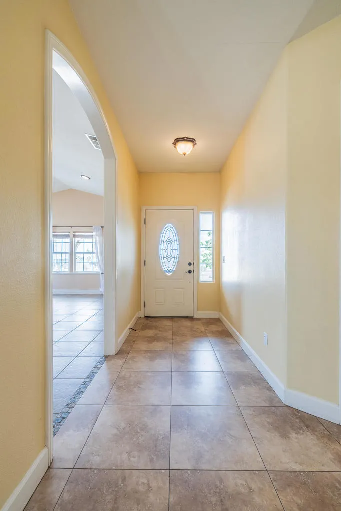 4224 Yucca Mesa Road, Yucca Valley, California 92284 — photo 5