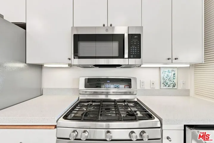 Kitchen Stove