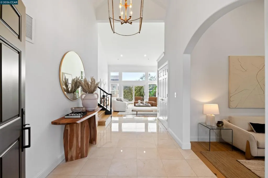 78 Scenic Dr, Orinda, California 94563 — photo 4