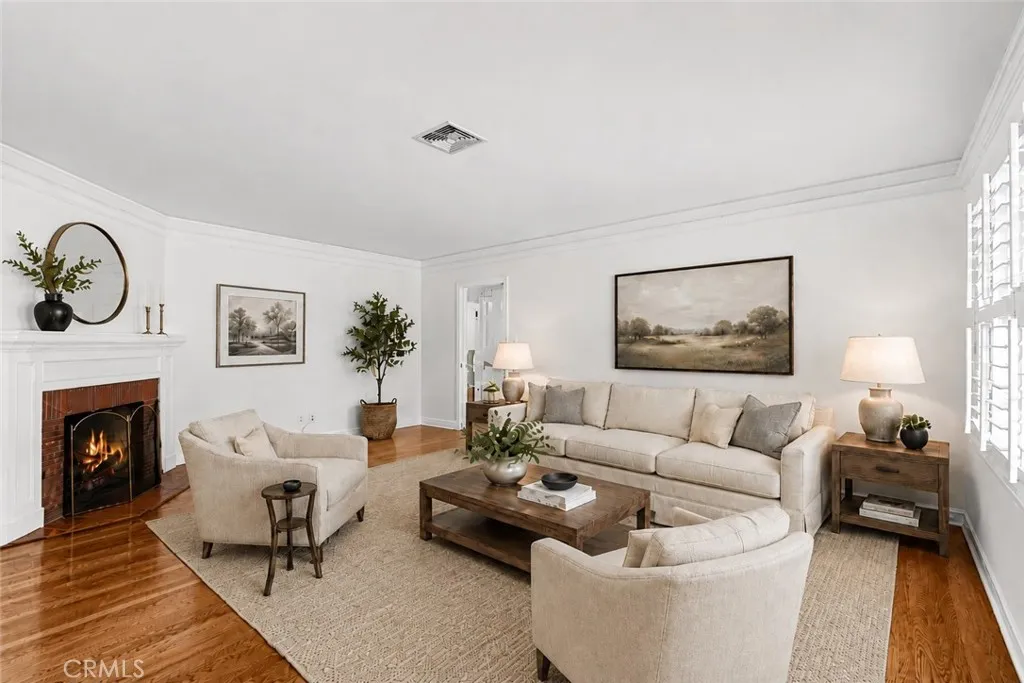 424 Tufts, Burbank, California 91504 — photo 4
