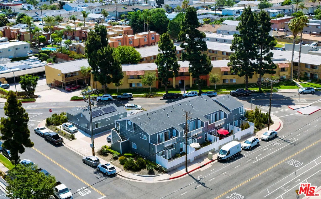 504 Clay Ave