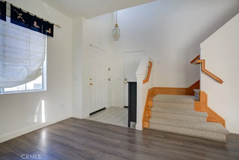 gallery-image 3