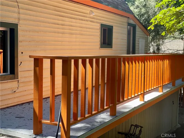 719 Woodland Road, Crestline, California 92325 — photo 4