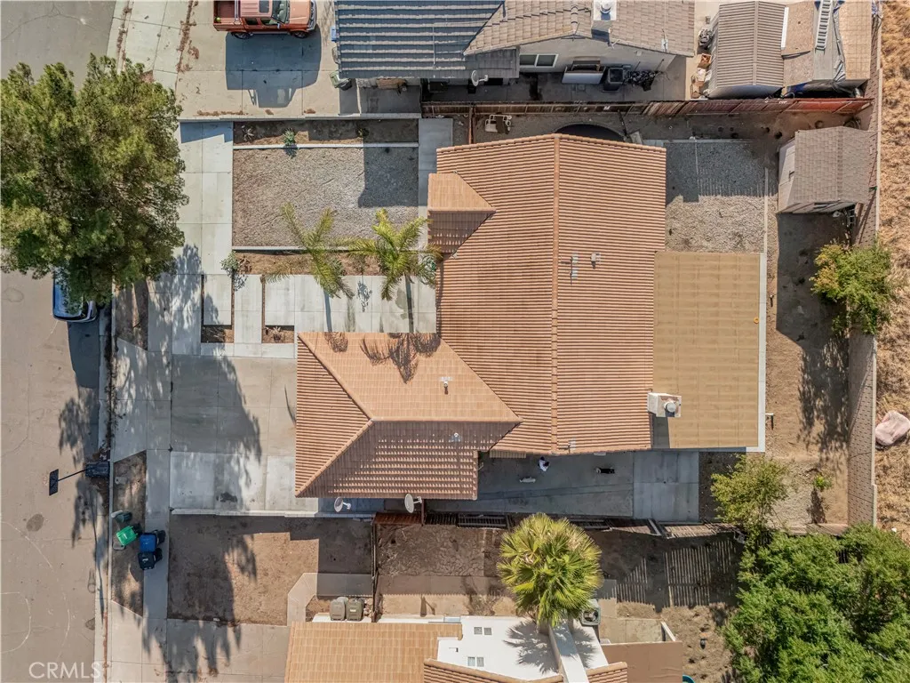 347 Columbine Court, Perris, California 92570 — photo 4