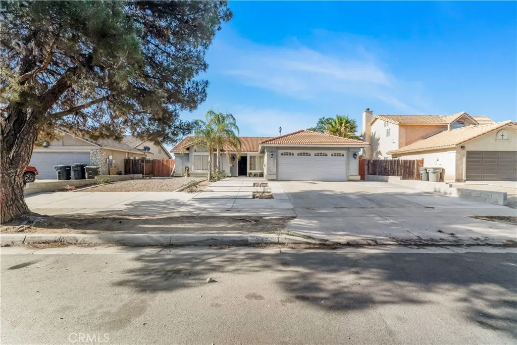 347 Columbine Ct