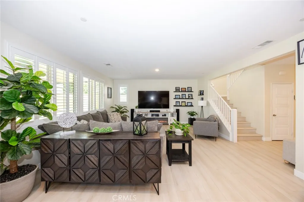 2229 Opal Street, Banning, California 92220 — photo 5