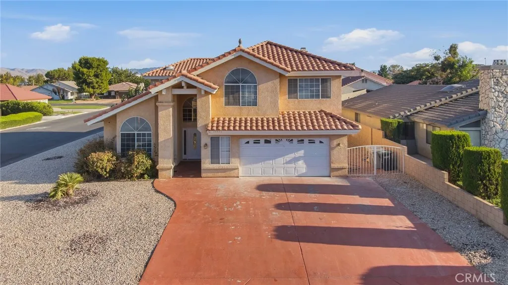 17943 Garden Glen Dr
