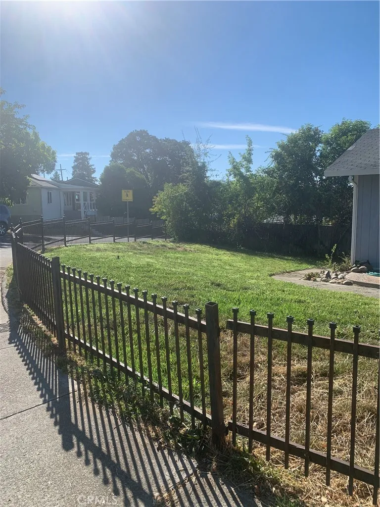 311 Hillcrest, Lakeport, California 95453 — photo 4