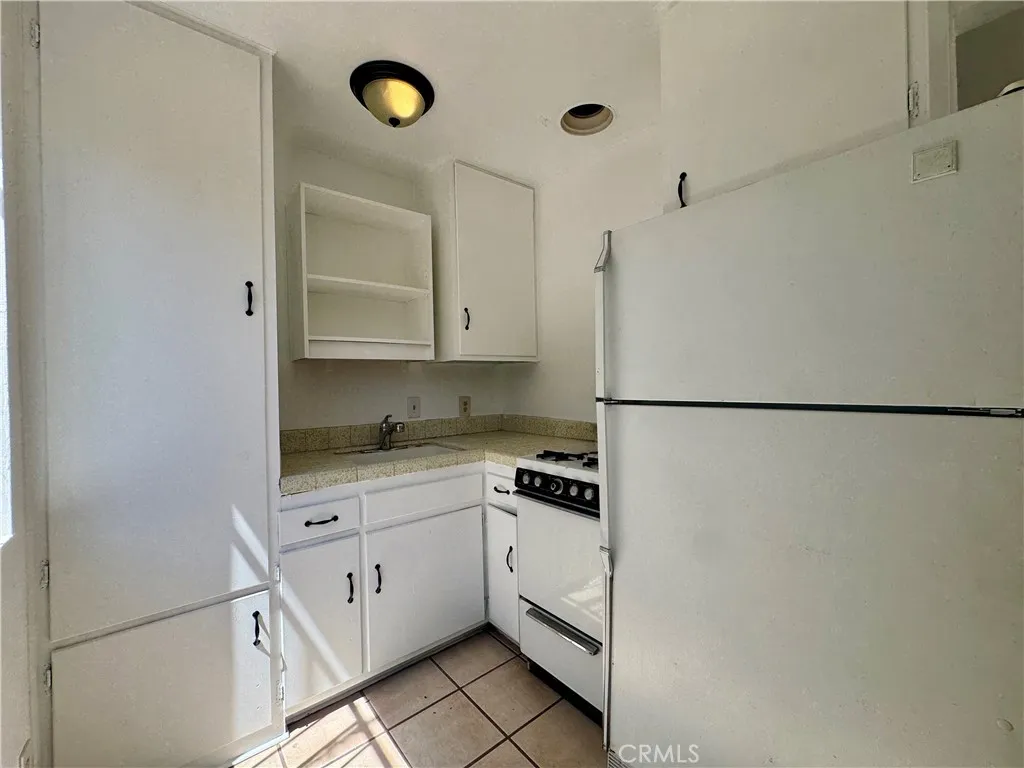 11427 Garvey Avenue D, El Monte, California 91732 — photo 4