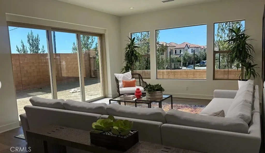 127 Campion, Irvine, California 92618 — photo 5