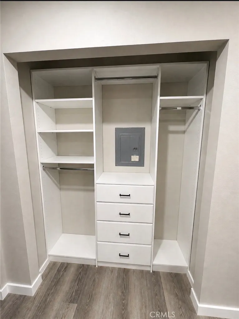 2nd Bedroom closet