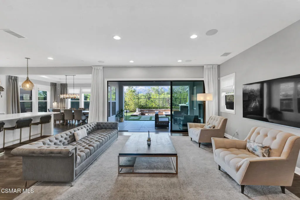 20511 Lantana Ct - HsHProd - 7