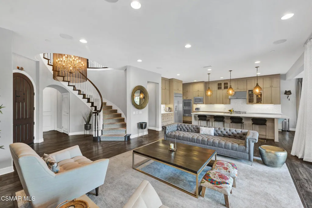 20511 Lantana Court, Porter Ranch, California 91326 — photo 5