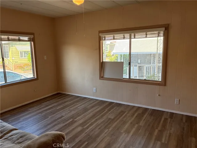 Family are or den third bedroom conversion may be a possibility
