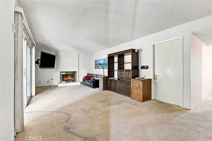 630 Janetwood, Oxnard, California 93030 — photo 4