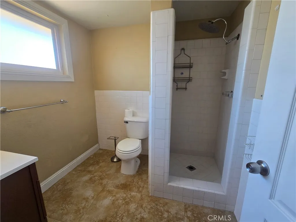 9692 Rosebay, Anaheim, California 92804 — photo 4