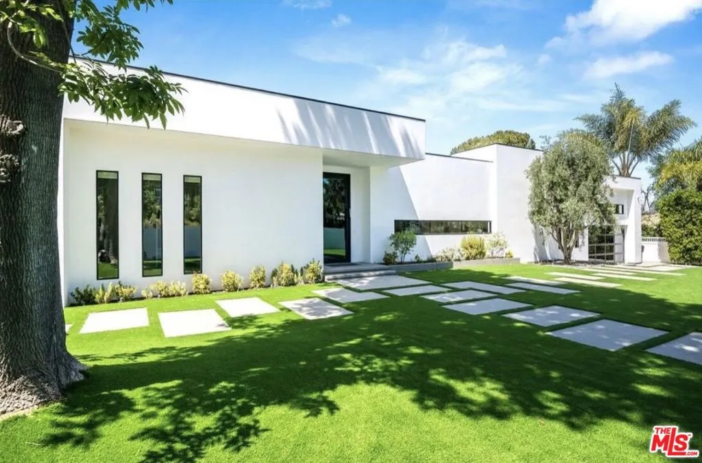 20141 Wells Drive, Woodland Hills, California 91364 — photo 4