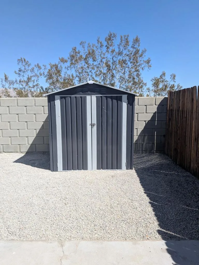 Shed