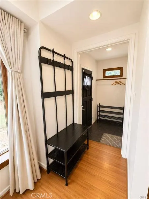 gallery-image 2