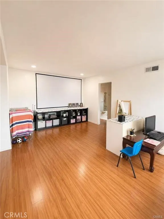 gallery-image 3