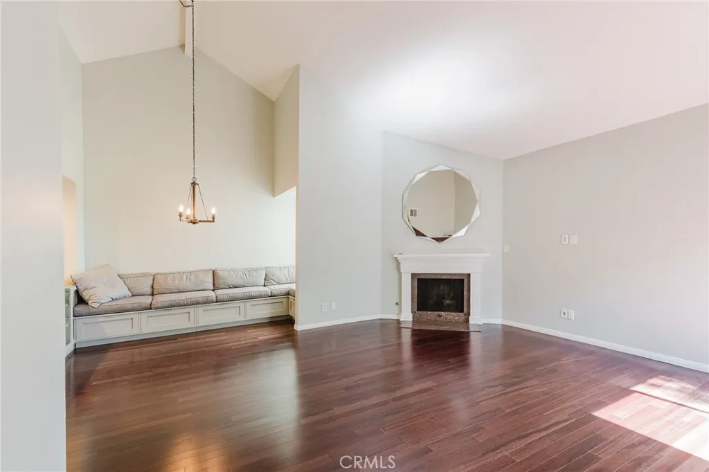 400 N Louise 303, Glendale, California 91206 — photo 4