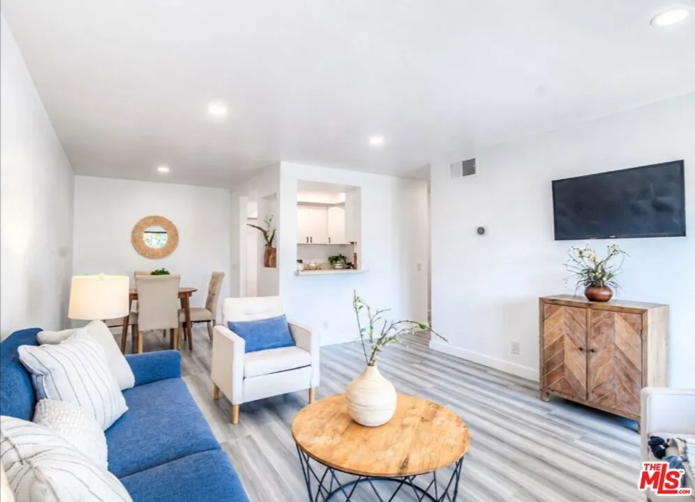 600 W 3rd Street A311, Santa Ana, California 92701 — photo 5