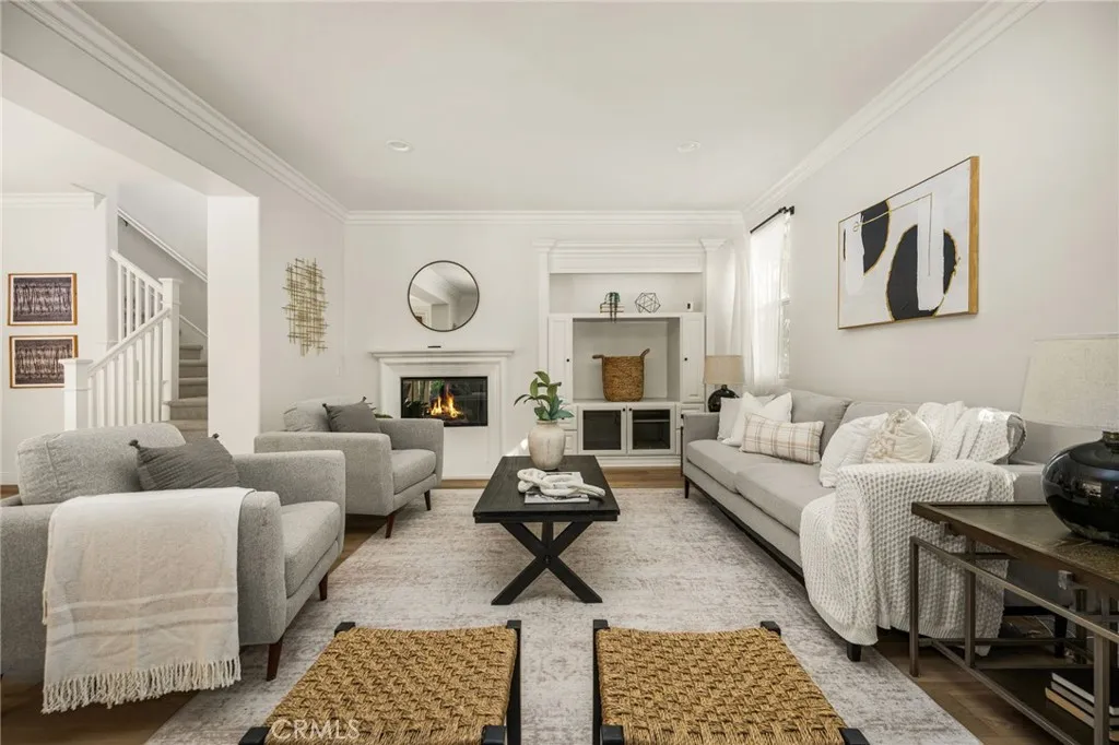 171 Great, Irvine, California 92620 — photo 4
