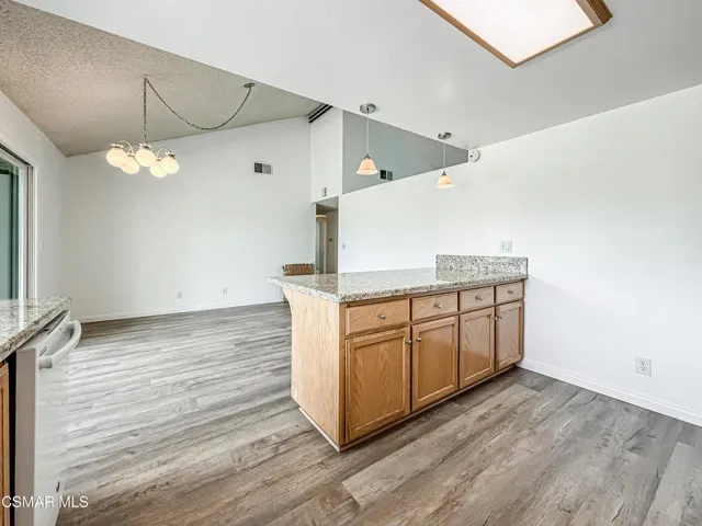 cKitchen and Dining7
