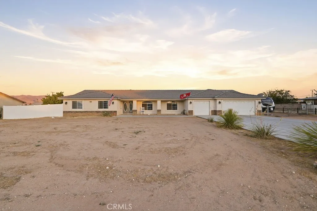 14821 Gayhead Rd